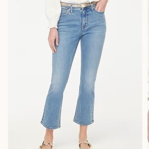 J Crew Factory Petite flare crop signature stretch
mid rise white & indigo (2)